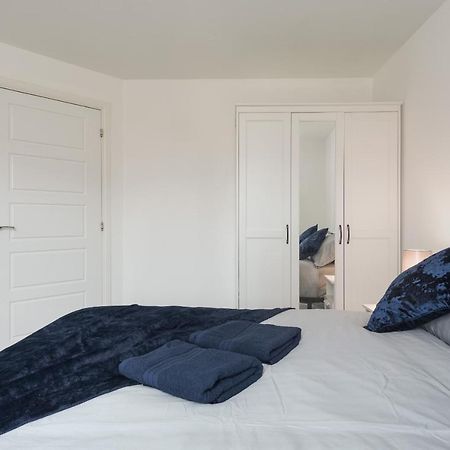 Two Bedroom Apartment - Milton Keynes By Aryas Properties Broughton  Zewnętrze zdjęcie