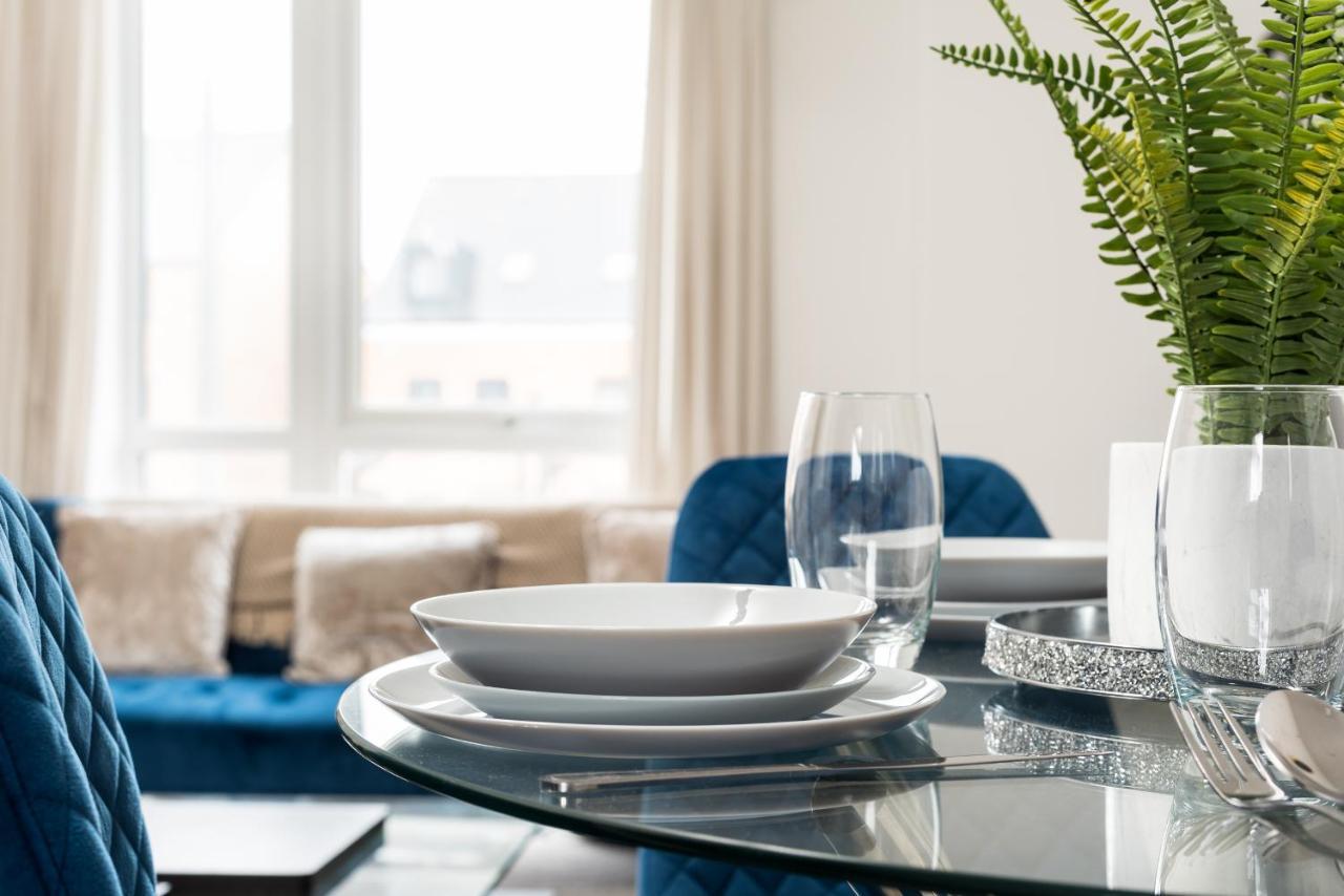 Two Bedroom Apartment - Milton Keynes By Aryas Properties Broughton  Zewnętrze zdjęcie