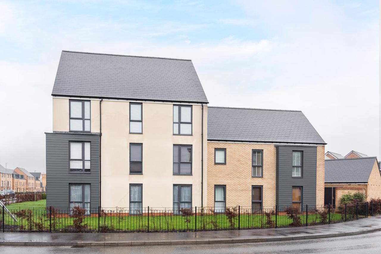 Two Bedroom Apartment - Milton Keynes By Aryas Properties Broughton  Zewnętrze zdjęcie